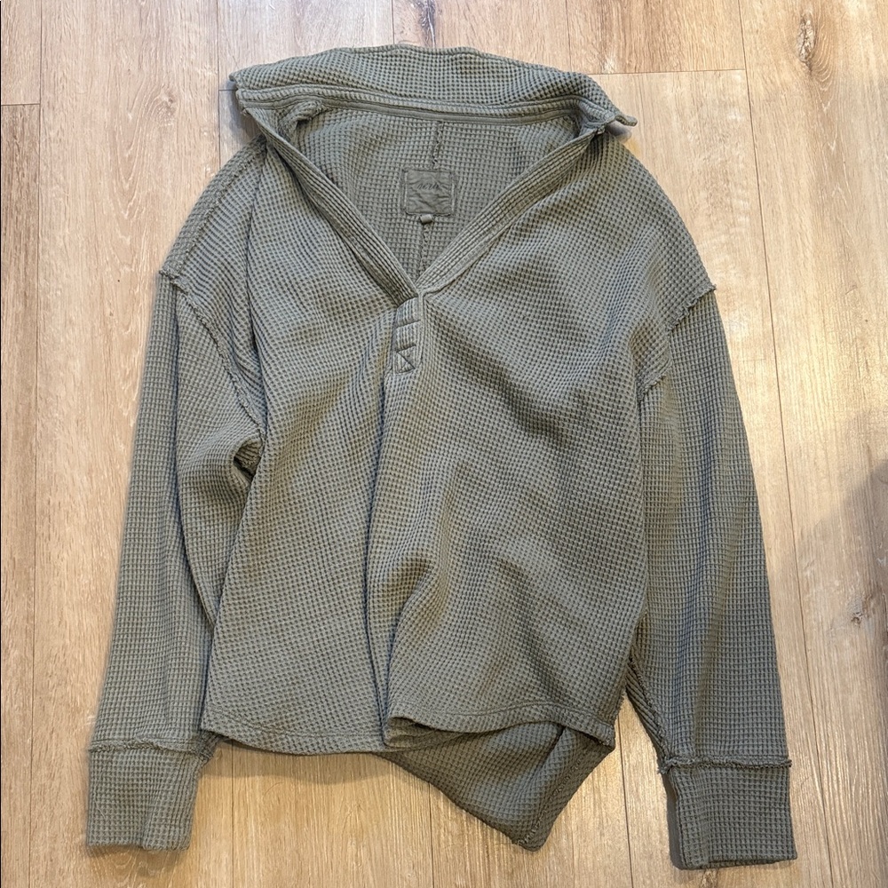 Aerie Olive Green Waffle Knit Sweater